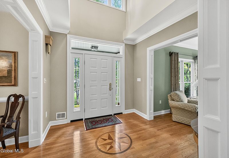 4th image of 2757 Doelner Circle