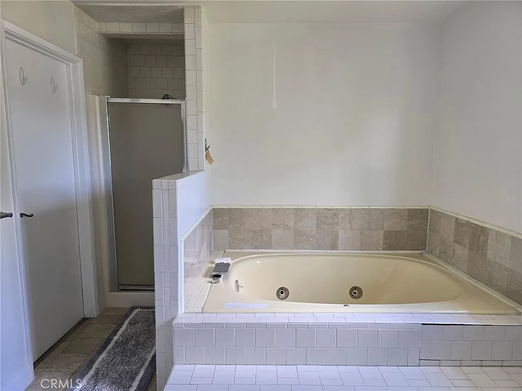 1 bed, 950 sqft, $1,850 — Photo 4