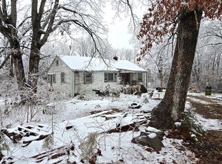 204 Tuck Rd, Pittsville, VA 24139