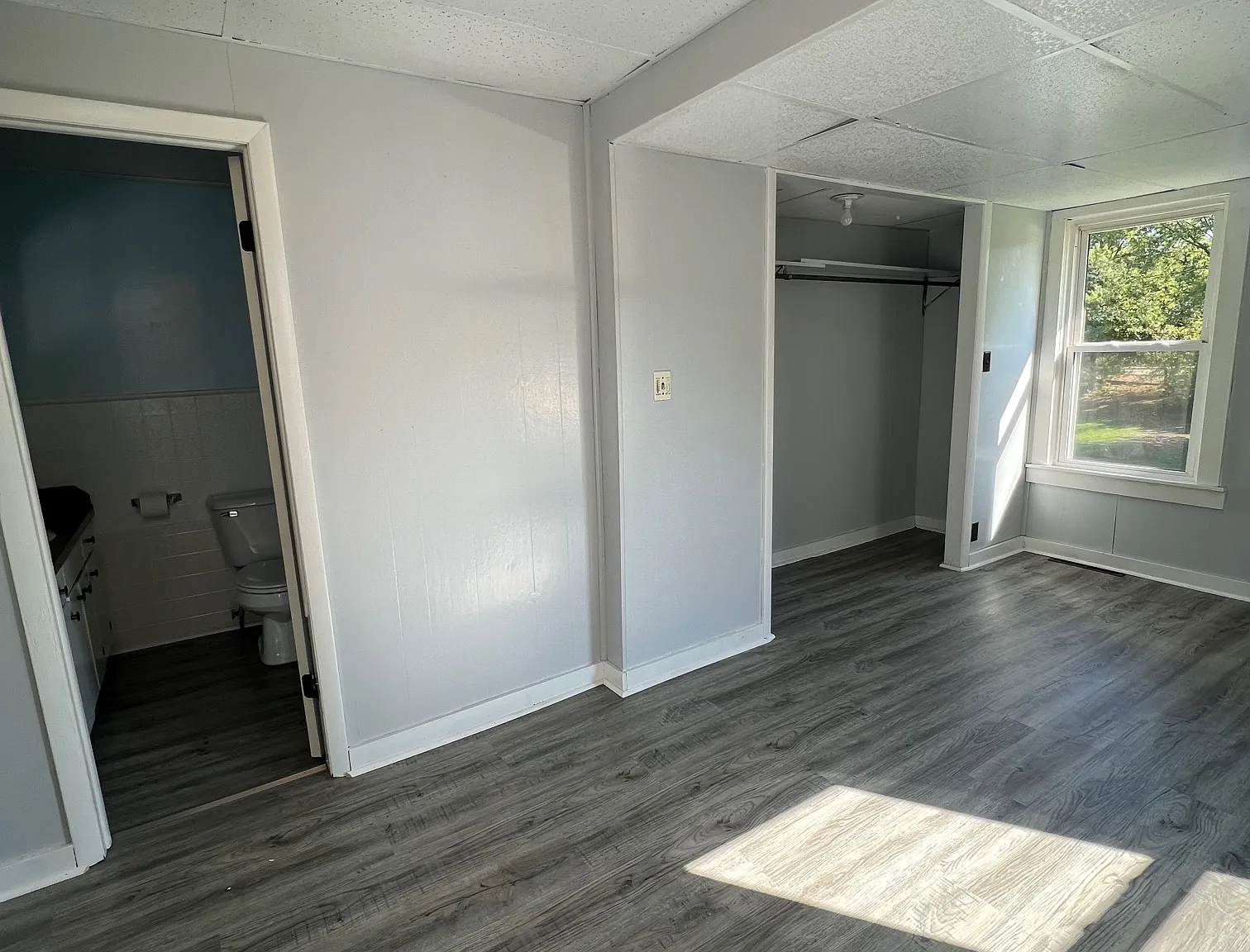 221 South Wood Street - 1 — Photo 4