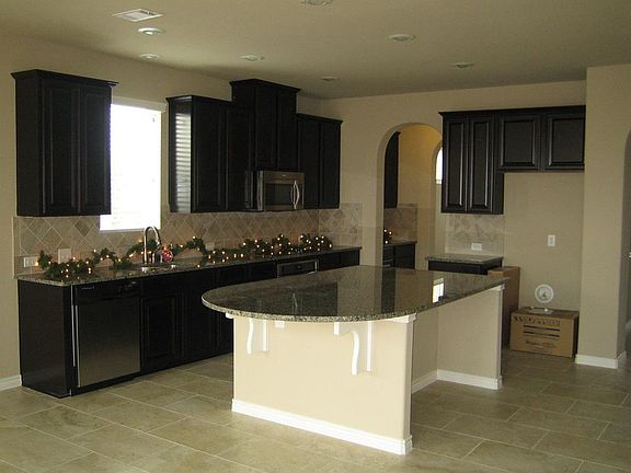 4th image of 3829 Edward Dr