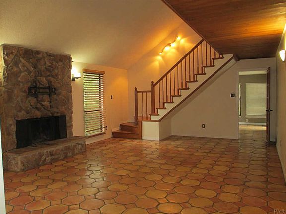 2nd image of 6008 Laurelwood Dr
