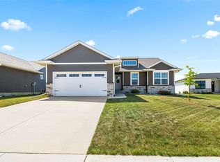 725 Pace Ct, North Liberty, IA 52317