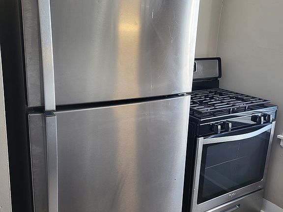 3rd image of 738 River Dr APT 11