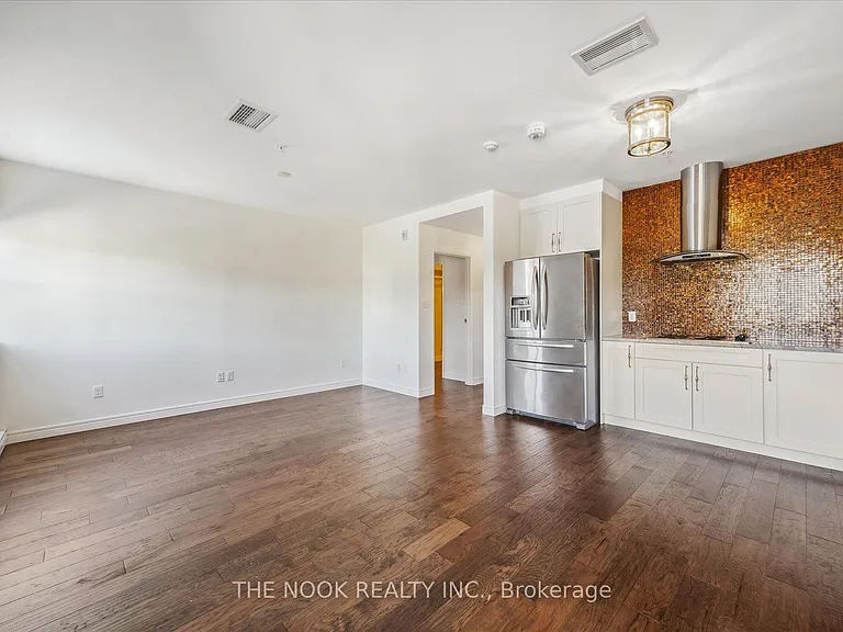 38 Walton St #308 — Photo 24