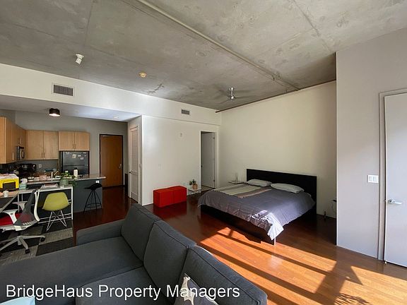 4th image of 1050 Island Ave Unit 409