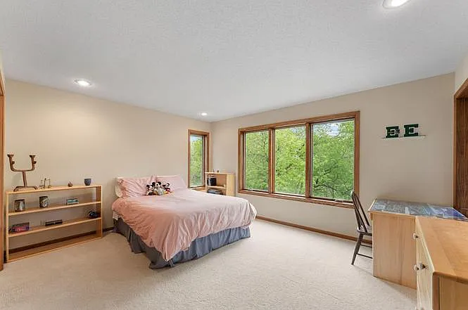 5498 Maple Ridge Ct — Photo 28