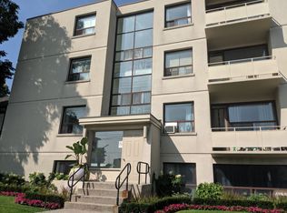 1106 Avenue Rd #11, Toronto, ON M5N 2E3