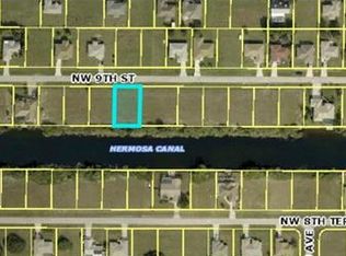 1026 NW 9th St, Cape Coral, FL 33993