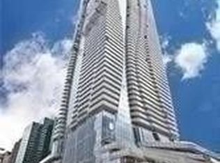 1 Bloor St E #2209, Toronto, ON M4W 0A8