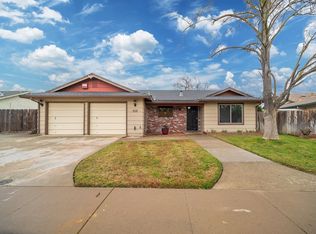 1113 Mammoth Dr, Manteca, CA 95337