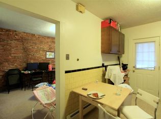 10 Evergreen Sq #I, Somerville, MA 02143