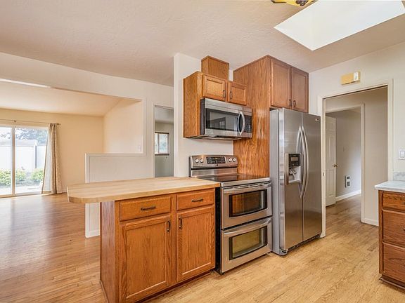 5th image of 408 Granelli Ave