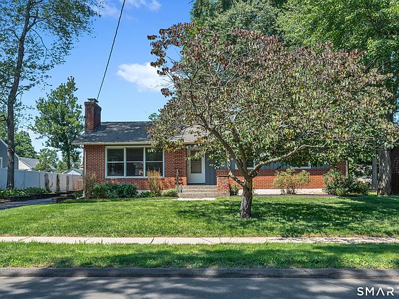 3rd image of 20 Haynes Road