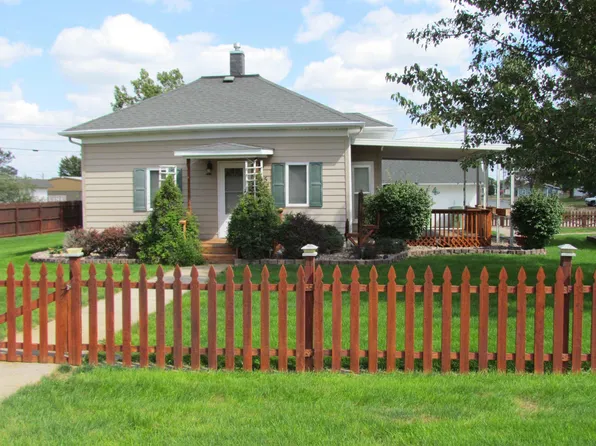 1705 K Ave, Kearney, NE 68847