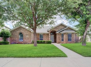 607 N Vinton Ave, Lubbock, TX 79416