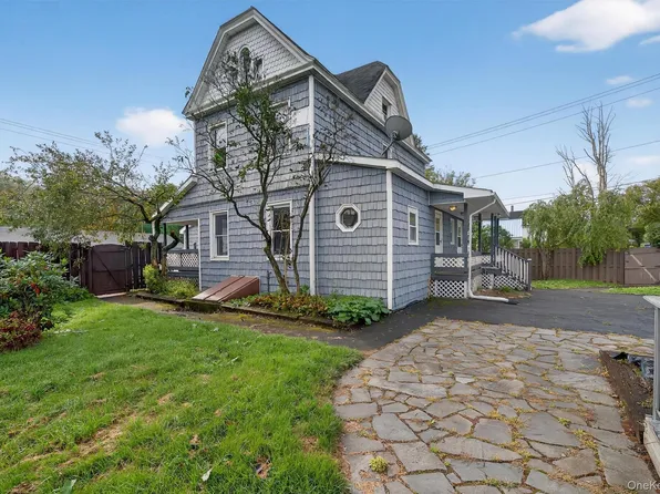 2 County Road 164, Jeffersonville, NY 12748