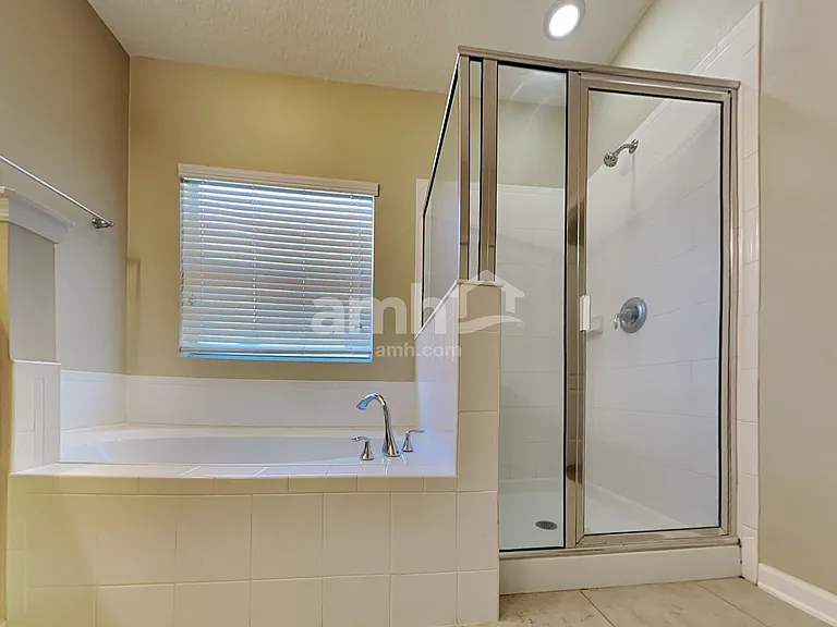 475 Hefferon Dr — Photo 12