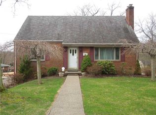 2307 Wells Dr, Bethel Park, PA 15102