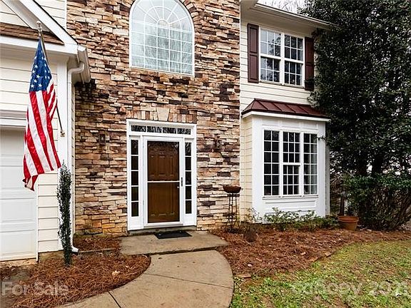 2nd image of 14342 Crown Harbor Dr