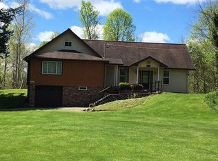 201 Stevens Rd, Utica, PA 16362