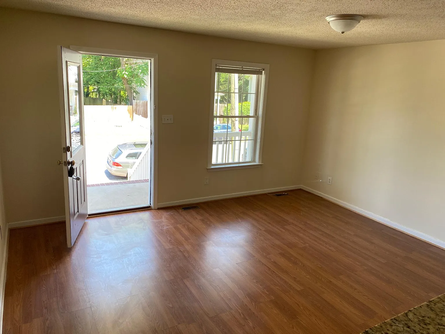 310 W 26th St — Photo 3