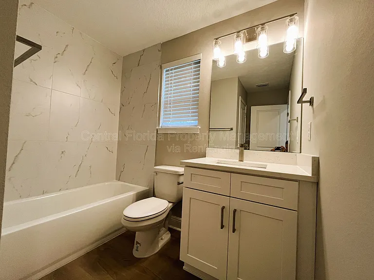 2220 S Bumby Ave #120 — Photo 24