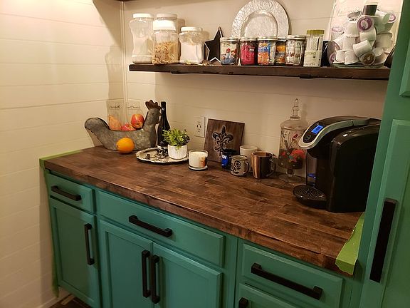 Coffee bar pantry Area