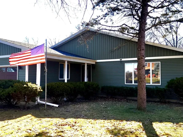 104 Tammy Ln, Somonauk, IL 60552