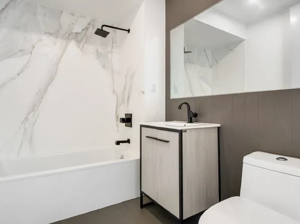 924 Myrtle Avenue image 4 of 9