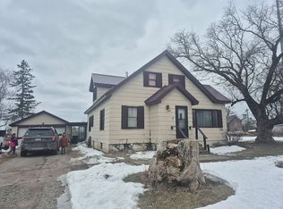 310 E Main St, Turner, MI 48765