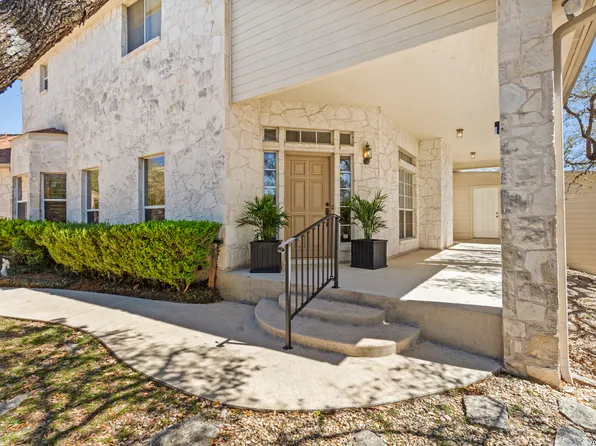 10219 Rafter O, Helotes, TX 78023