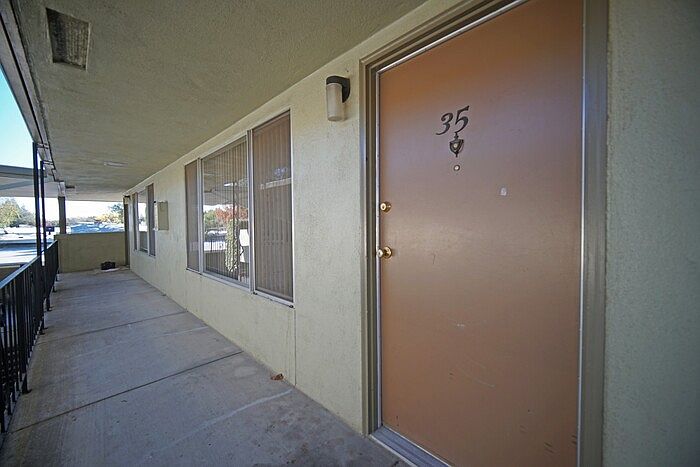 1st image of 3410 Mission Ave #35