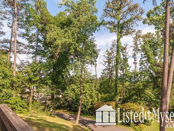 3rd image of 3376 Valley Park Dr