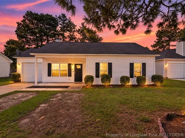 3823 Goforth Dr, Hope Mills, NC 28348