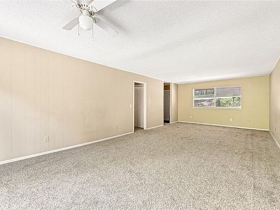 5th image of 2 Smith Ln