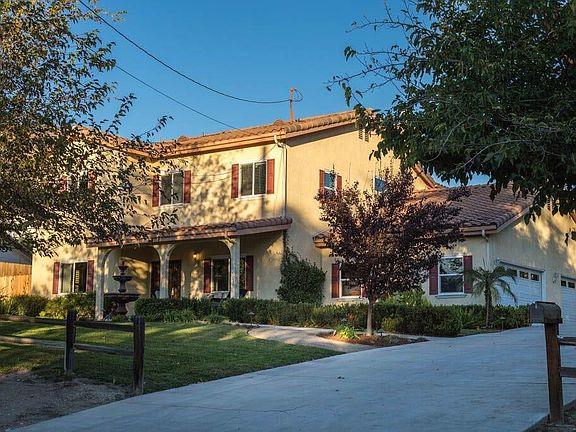 Beautiful home built in 2006