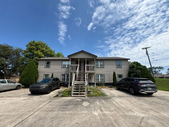 605 Adelle St SW APT C