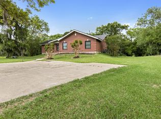 5366 Appleblossom Ln, Friendswood, TX 77546