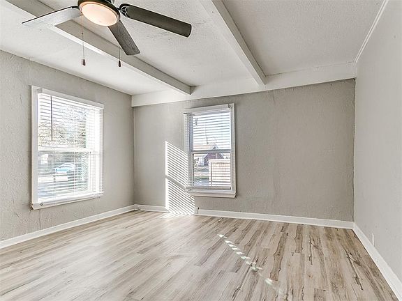 5th image of 131 W Hayes St