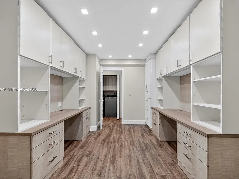 1603 W Harmony Lake Cir — Photo 13
