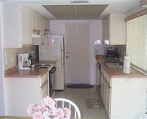 2nd image of 18249 Robinson Ave