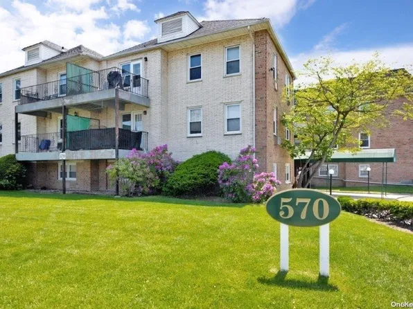 570 Broadway #23A, Lynbrook, NY 11563