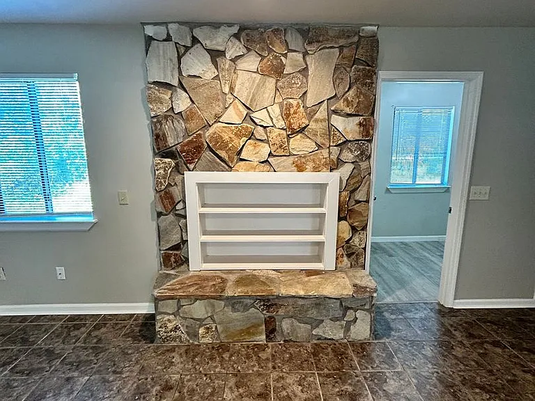 147 Cheri Ln — Photo 6
