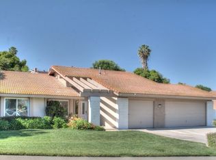 1360 Halifax Dr, Riverside, CA 92506