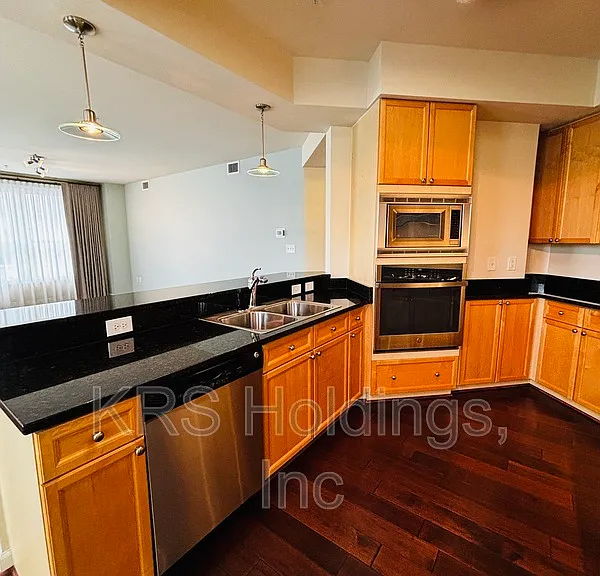 4940 Old Main St #304 — Photo 8
