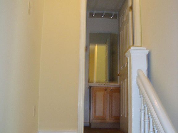 2nd image of 4390 McPherson Ave #A