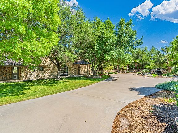 5th image of 1493 Butler Dr