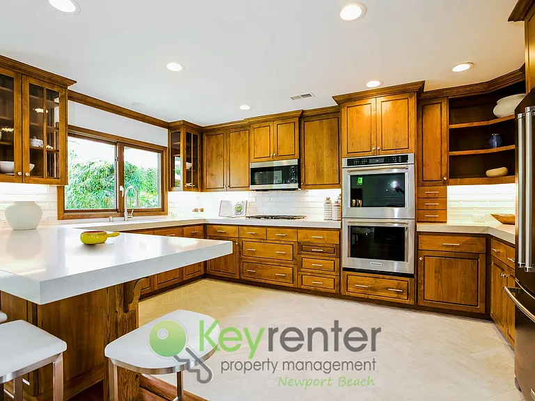 453 Seaward Rd — Photo 5