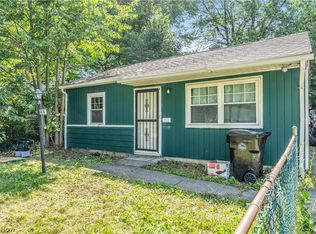 4414 E 142nd St, Cleveland, OH 44128